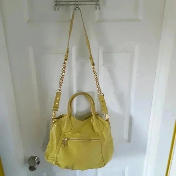 Badgley Mischka Handbags - American Glamour Badgley Mischka